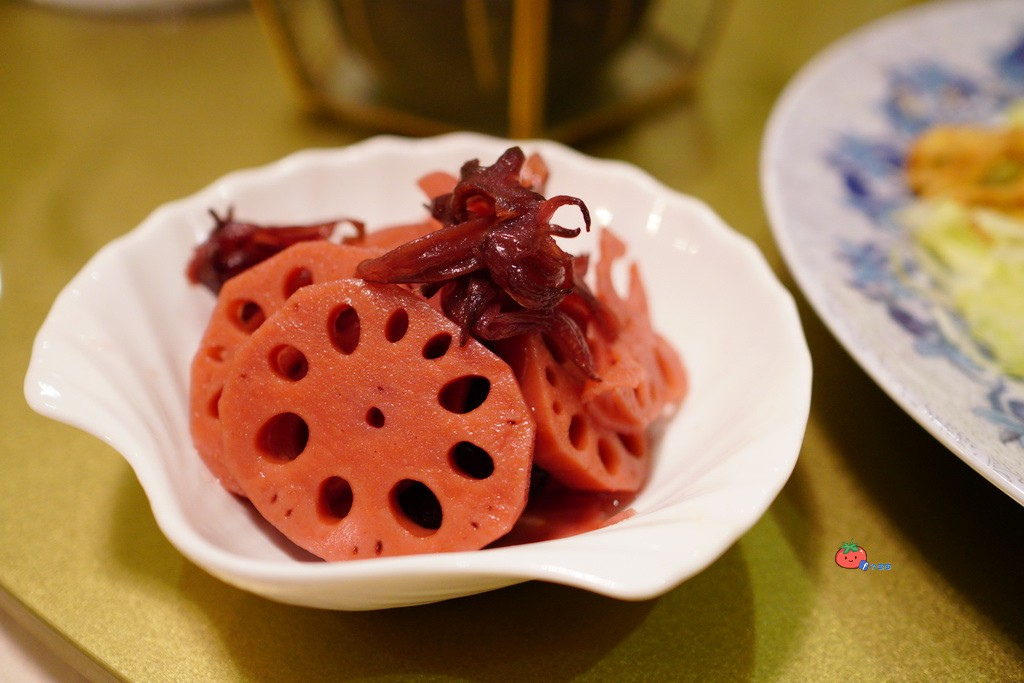 台北烤鴨餐廳推薦 九華樓道地粵菜港點華泰王子飯店廣式一鴨三吃必點名店包廂含菜單連結 小芝芝 雞不擇食玩樂blog