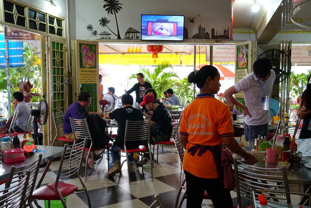 金邊早餐 Phka Riek Restaurant 牛肉湯配法國麵包很可以!