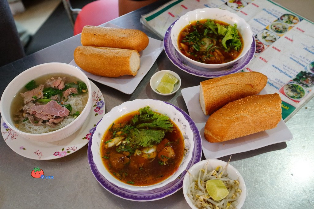 金邊早餐 Phka Riek Restaurant 牛肉湯配法國麵包很可以!