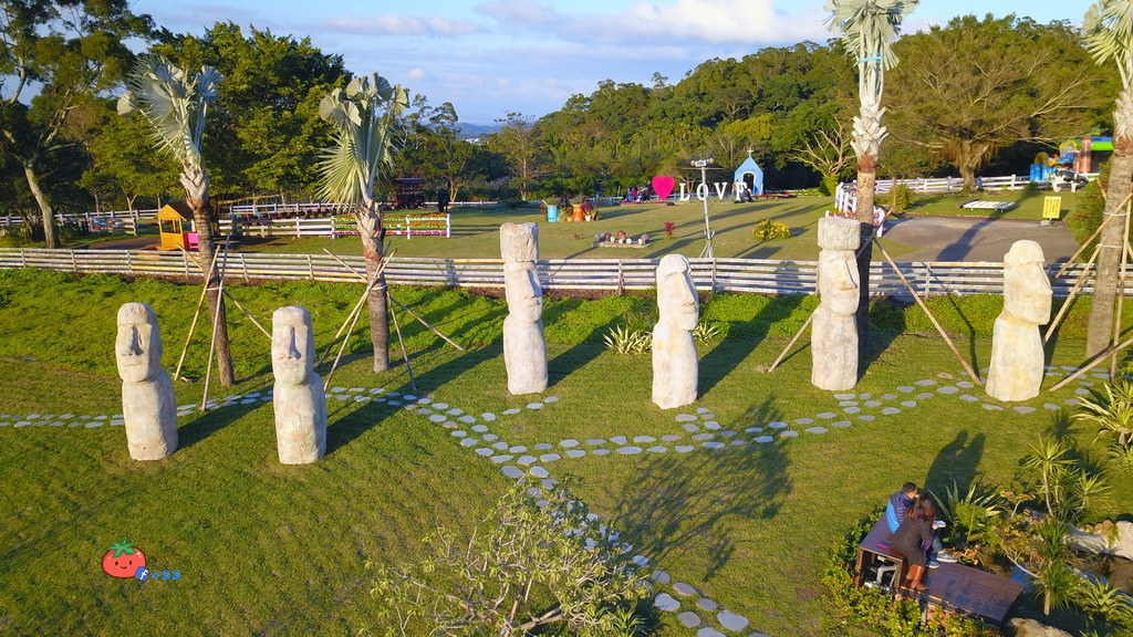 桃園大溪 神秘巨石摩艾出沒 大溪花海農場一日遊花卉地景藝術打卡龍蝦鍋只要999元 親子diy摩艾香皂花盆