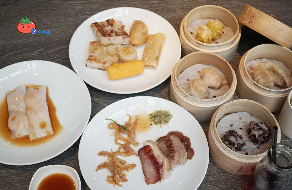 桃園美食 港式料理吃到飽現做現蒸腸粉必吃村民食堂廚窗港點現場片鴨生啤酒哈根達斯cp值高